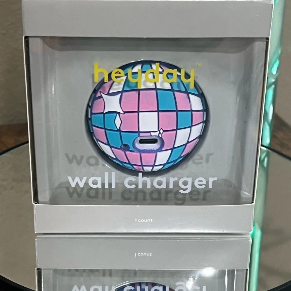 Heyday Disco Ball Wall Charger, new!